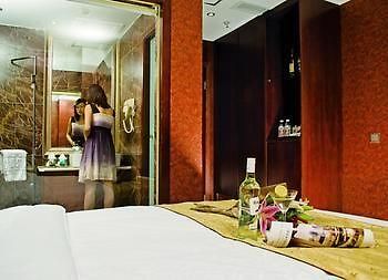 Chengdu Care U Well Hotel Jinjiang  Luaran gambar